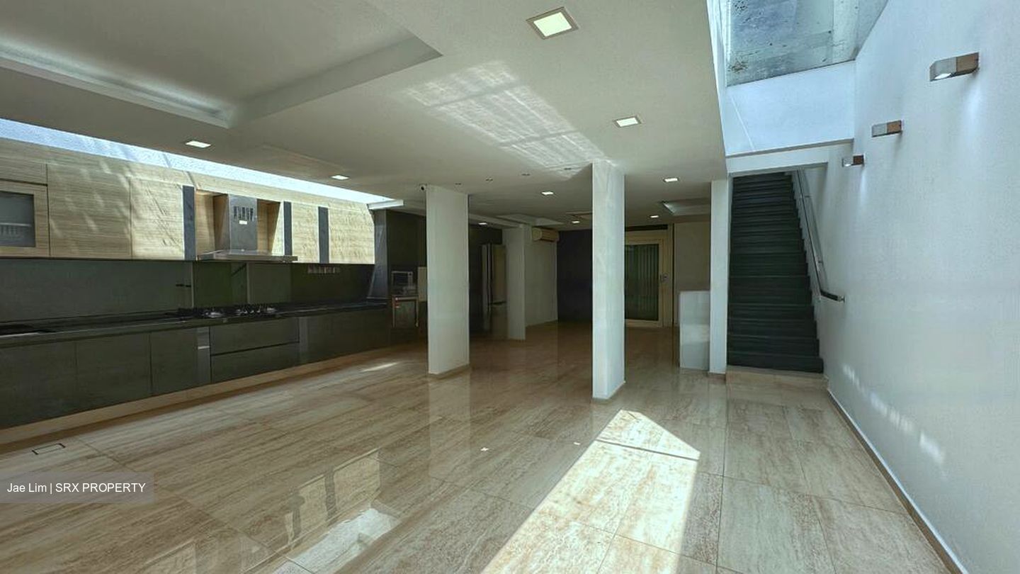 Jalan Elok (D9), Terrace #472175101